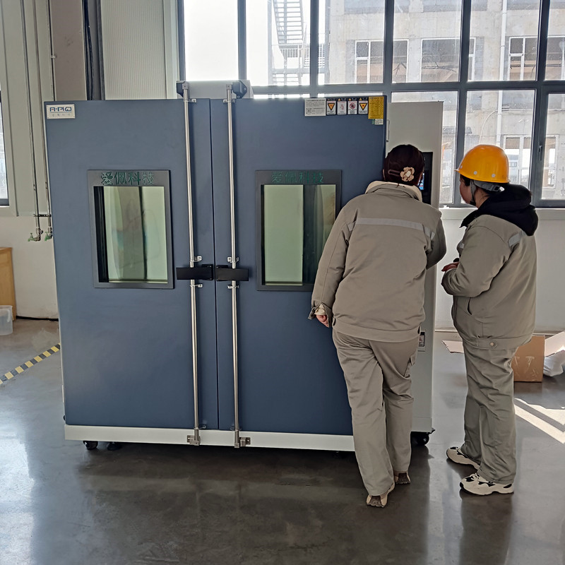 光伏太陽(yáng)能高低溫濕熱試驗(yàn)箱